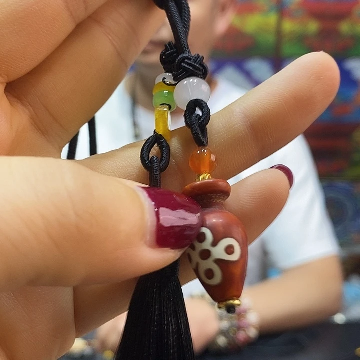 玛瑙/玉髓颈饰未镶嵌2