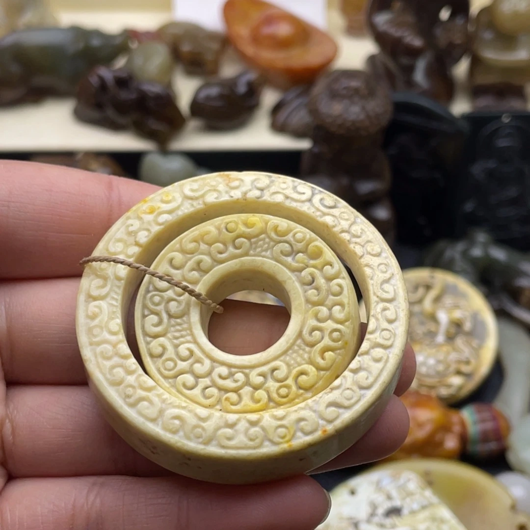 蛇纹石玉未镶嵌颈饰43