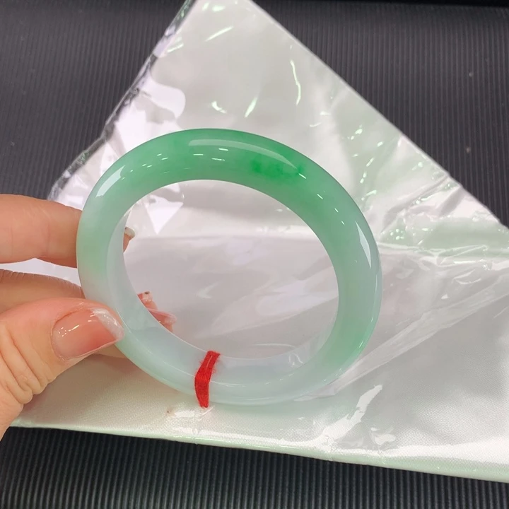 未镶嵌手镯翡翠正圈53