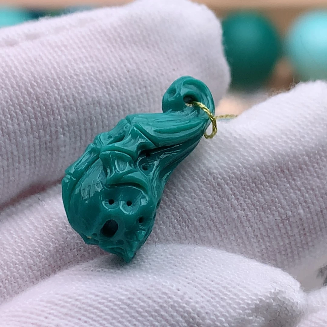 未镶嵌绿松石珠宝奇石