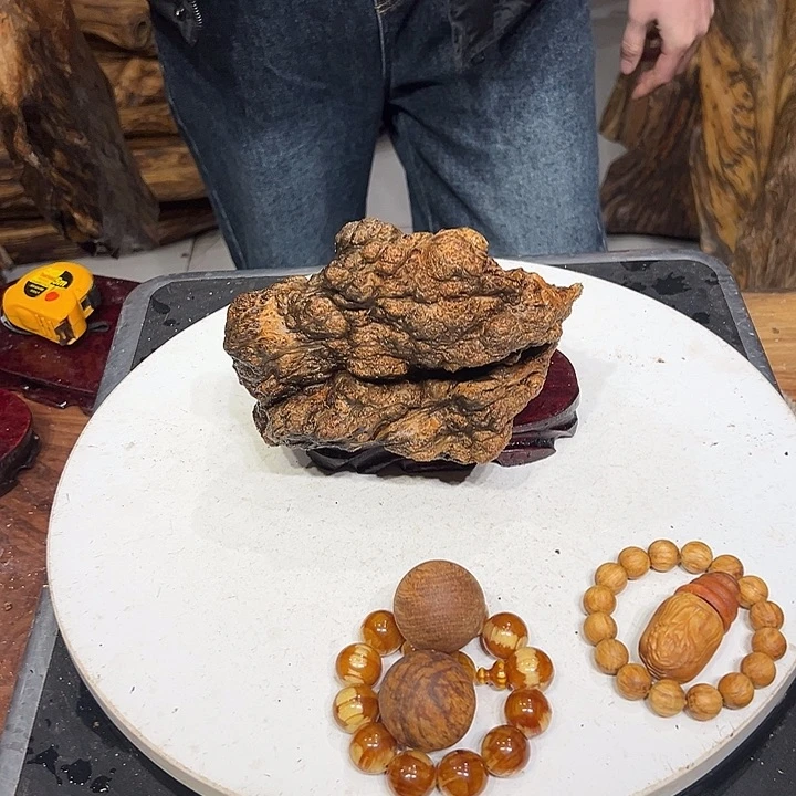 松木（琥珀木）奋****生