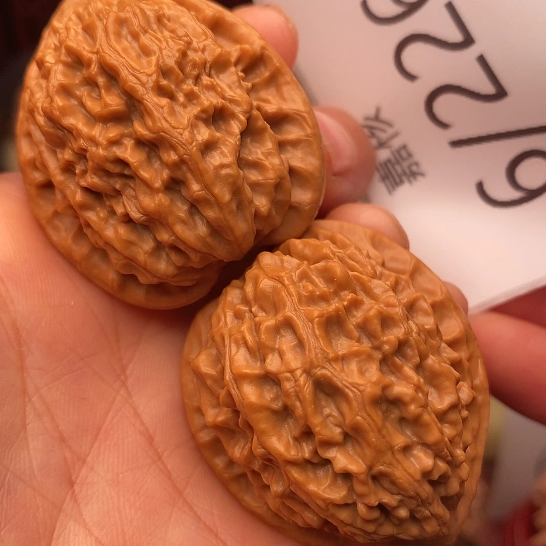 把件文玩核桃35金牛