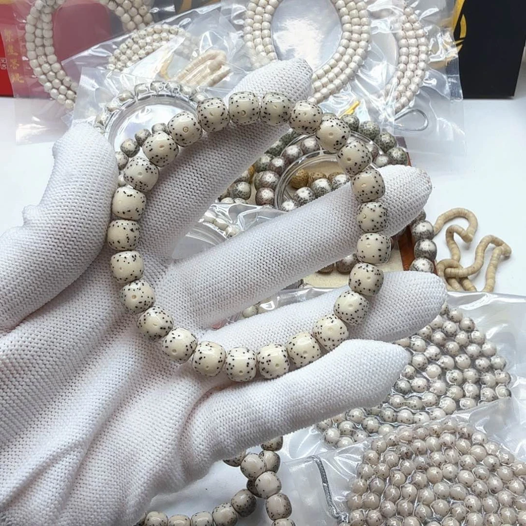 星月菩提吊坠3骨瓷白月留白9左右