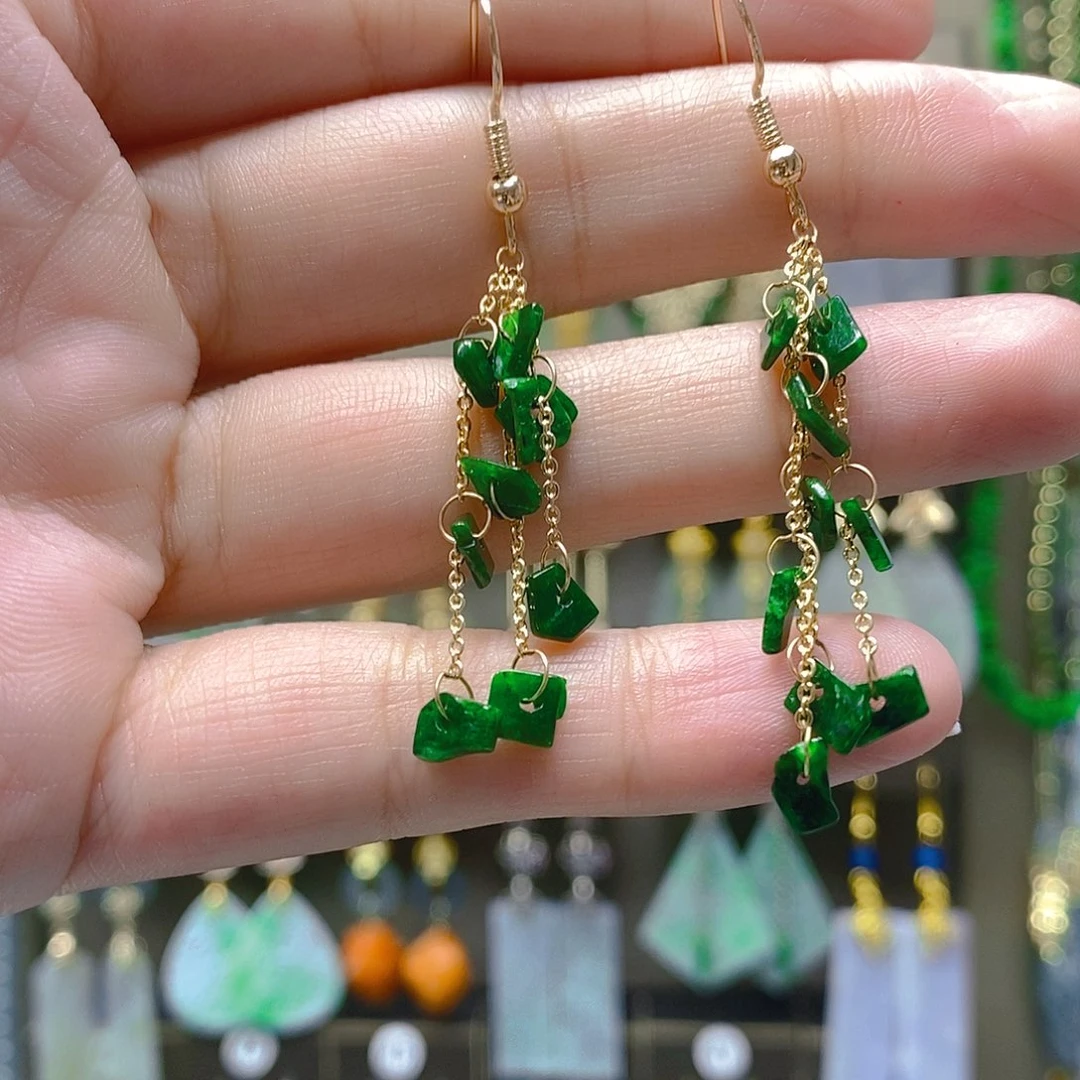 未镶嵌翡翠耳饰翡翠