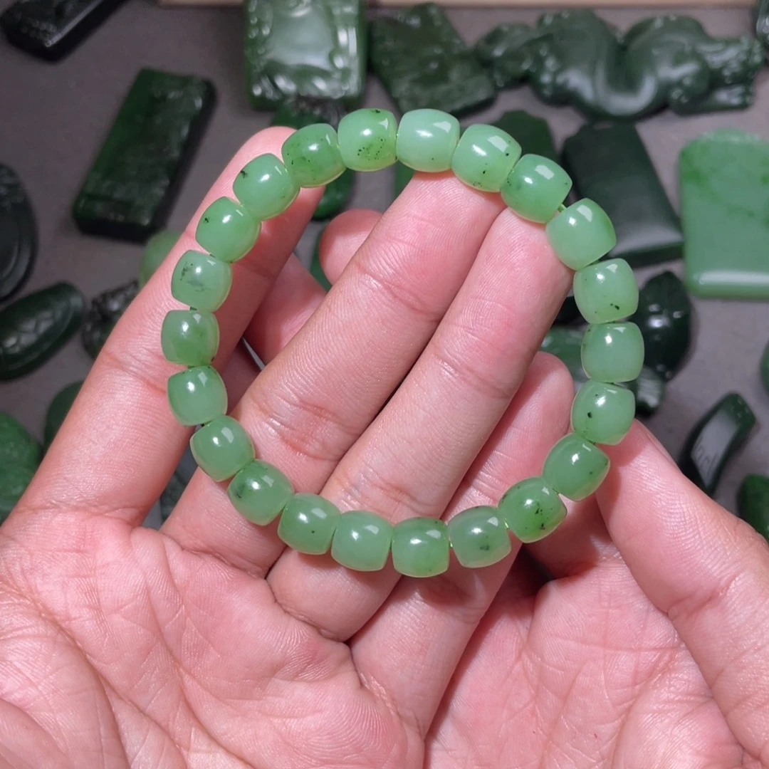 和田玉（碧玉）未镶嵌颈饰