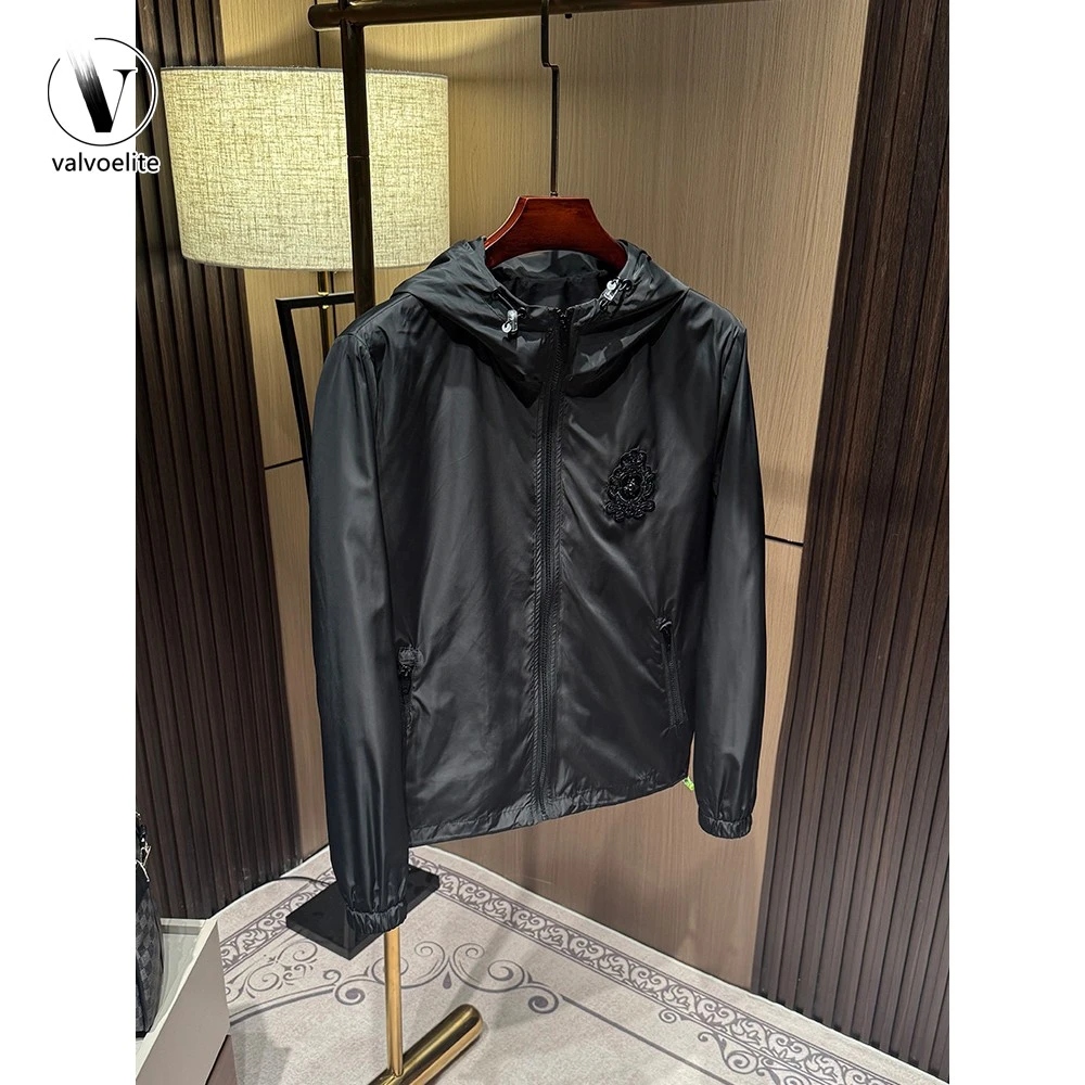 VALVOELITE轻便防风男士外套秋季新款潮流修身连帽时尚薄款夹克