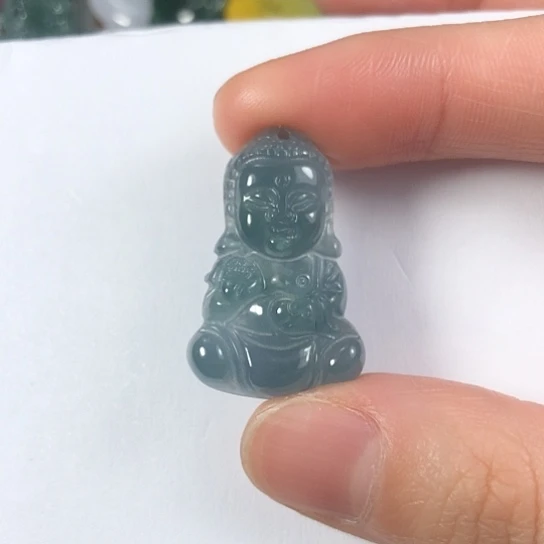 翡翠未镶嵌颈饰缅甸A货，每天下午1点半开播