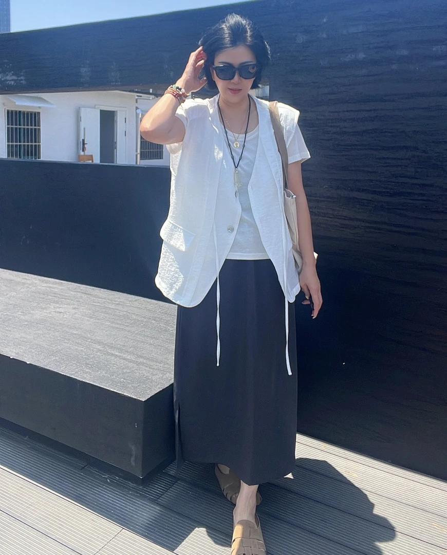 薄款马甲女春夏2025新款欧韩货设计感缝带网红宽松百搭天丝麻马夹