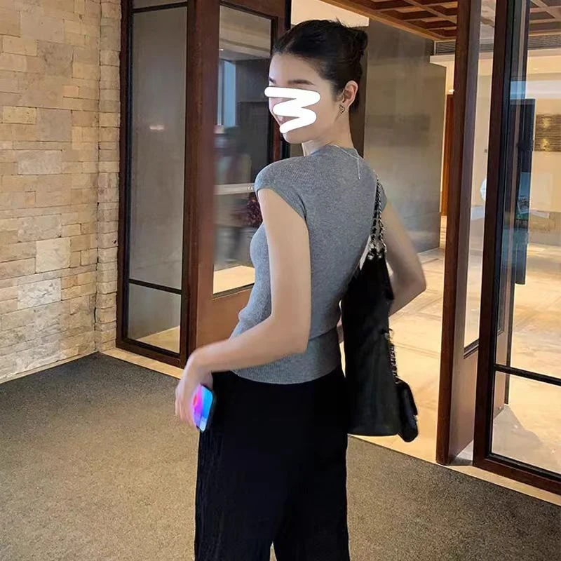 纯欲甜辣U领冰丝针织短袖正肩t恤女夏季修身百搭韩系chic别致上衣