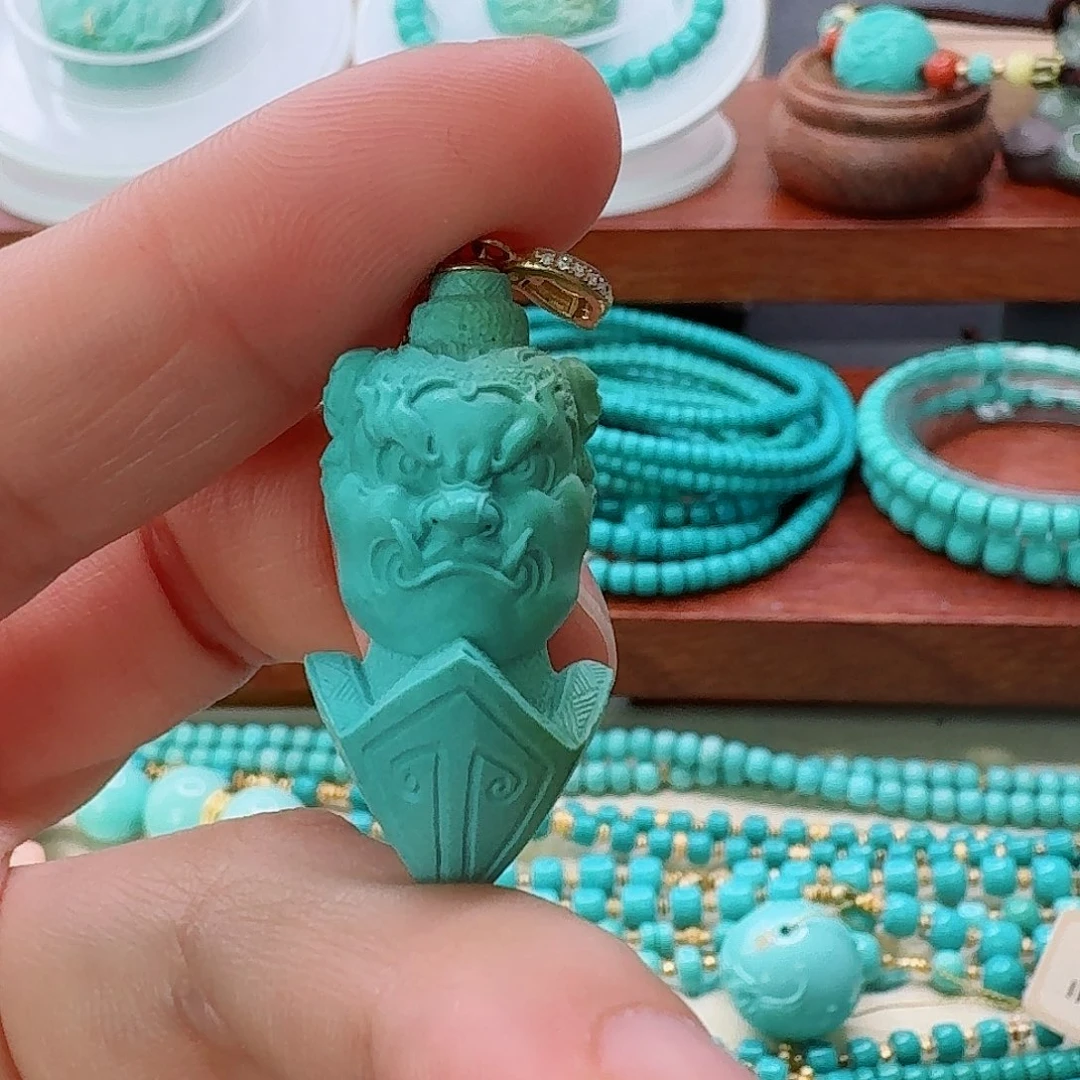 绿松石未镶嵌珠宝半成品