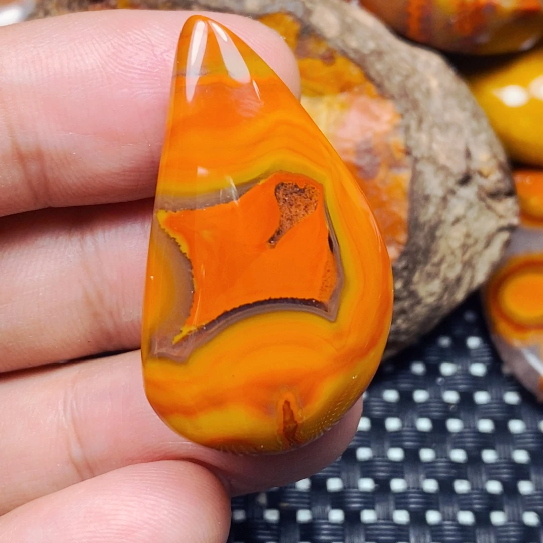 未镶嵌吊坠(不含链)玛瑙/玉髓！****！