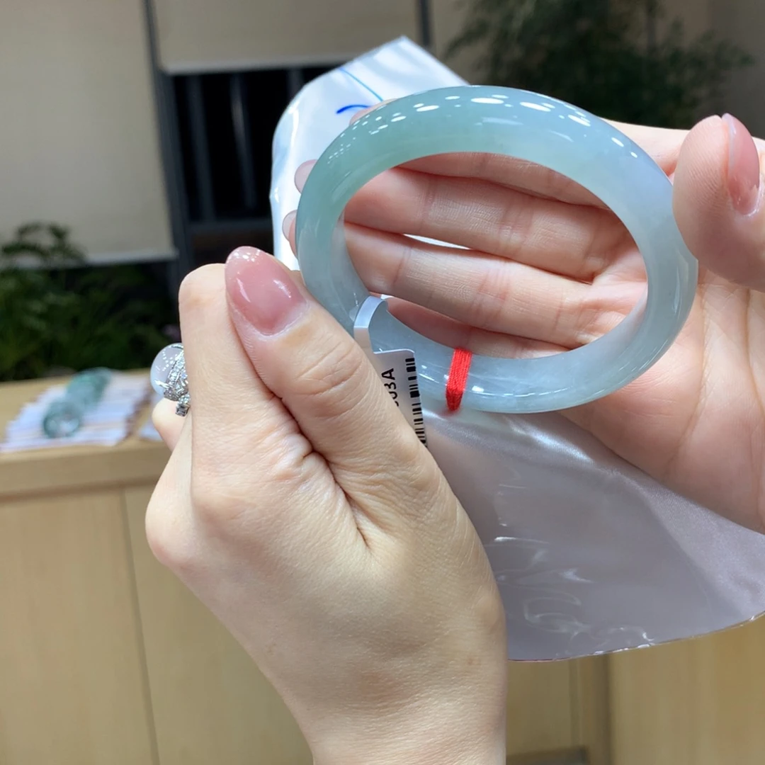 未镶嵌手镯翡翠不退不换