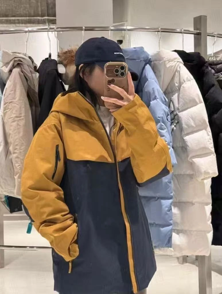 小麦C户外休闲舒适男女款羽绒服