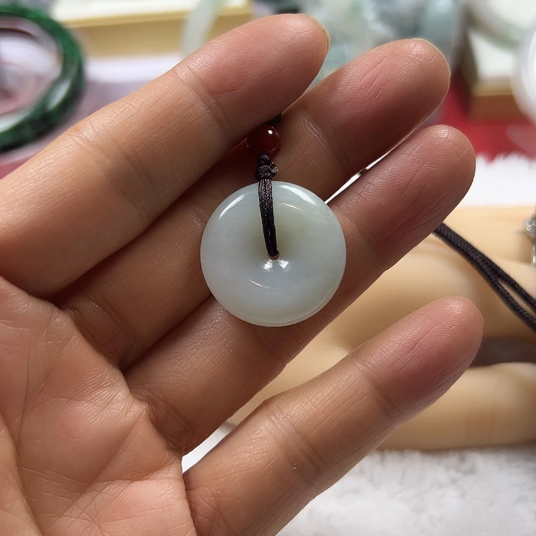 颈饰未镶嵌翡翠缅甸天然A货翡翠平安扣