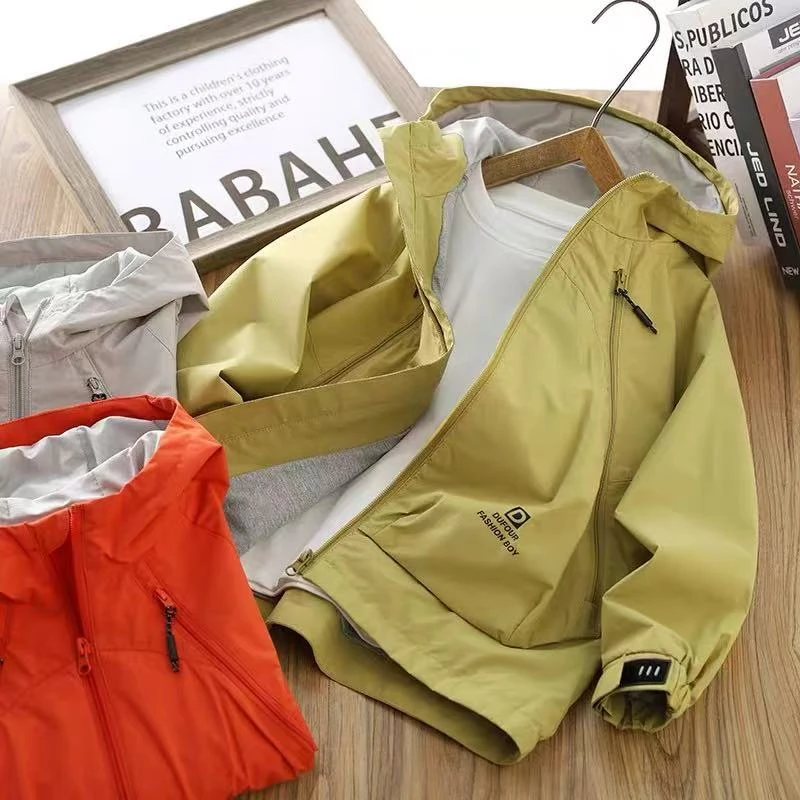 (防水)男童冲锋衣春秋款2025新款中大童外套儿童三防户外上衣时尚