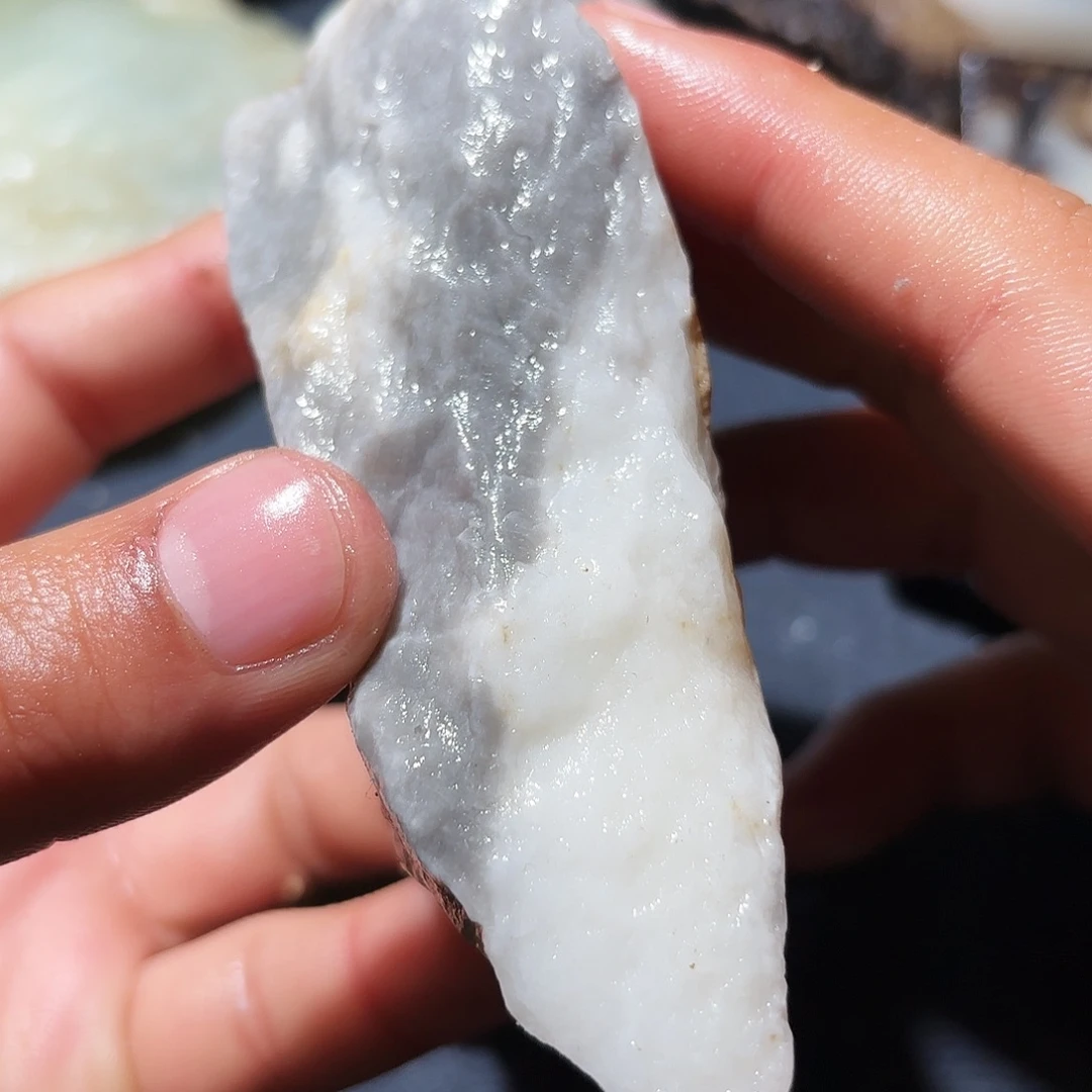 和田玉未镶嵌珠宝奇石