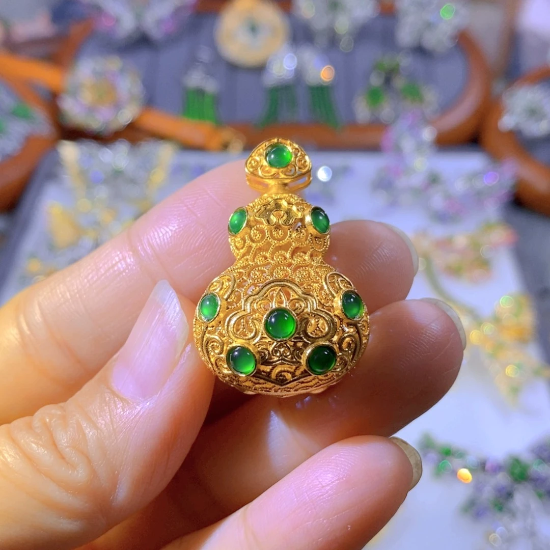 颈饰银S925镶嵌翡翠