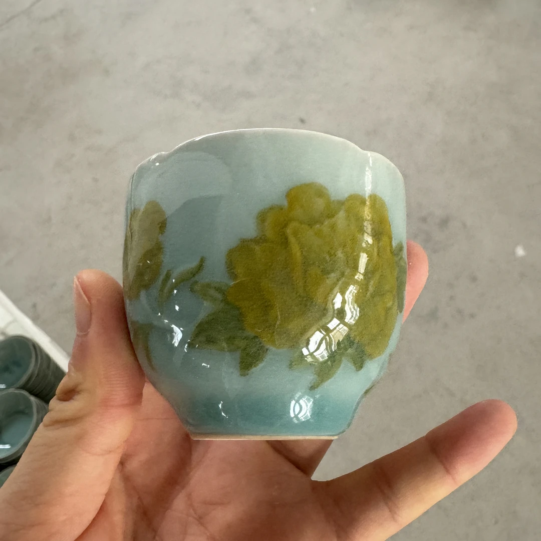 【北鱼专属】小青雅 手绘牡丹鸡心小杯 粉青