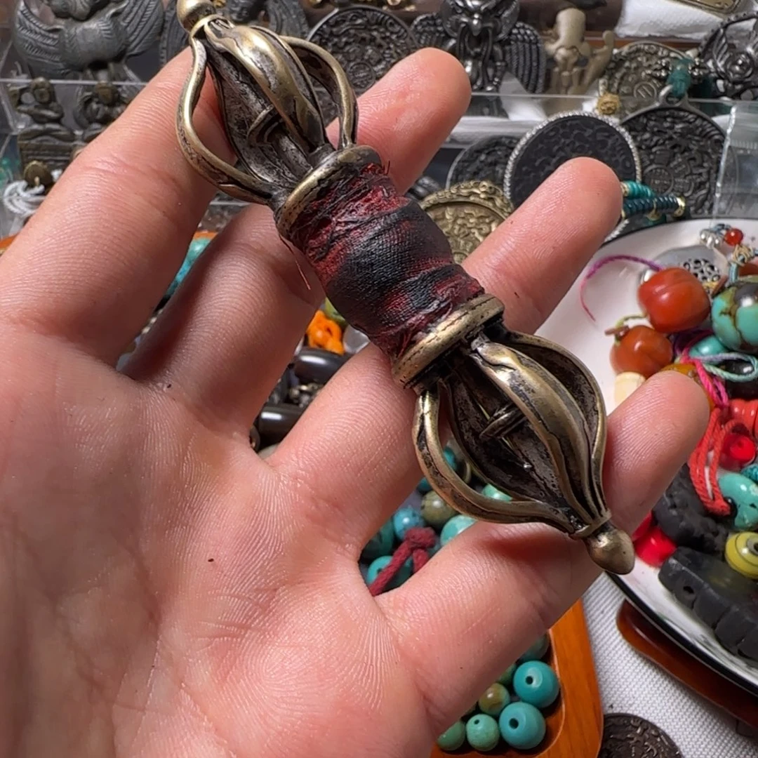 不****颈饰玻璃啊啊啊啊啊啊