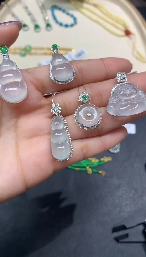 【小鱼严选彩虹盘】翡翠吊坠-多样性发其一18K金-DY08|CXQ21