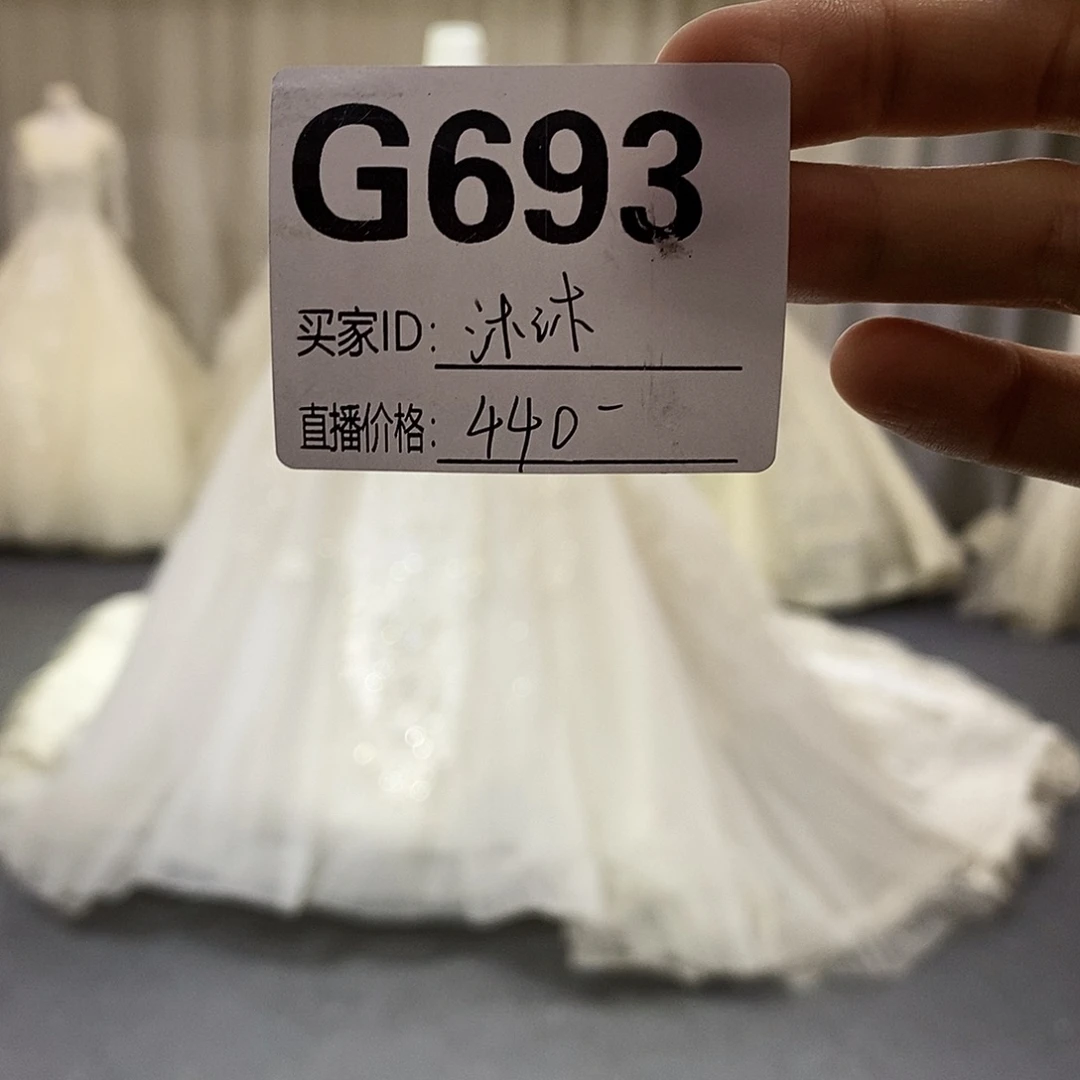 二手婚纱礼服美美的衣服