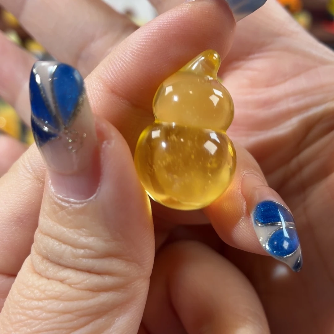 蜜蜡未镶嵌裸石葫芦