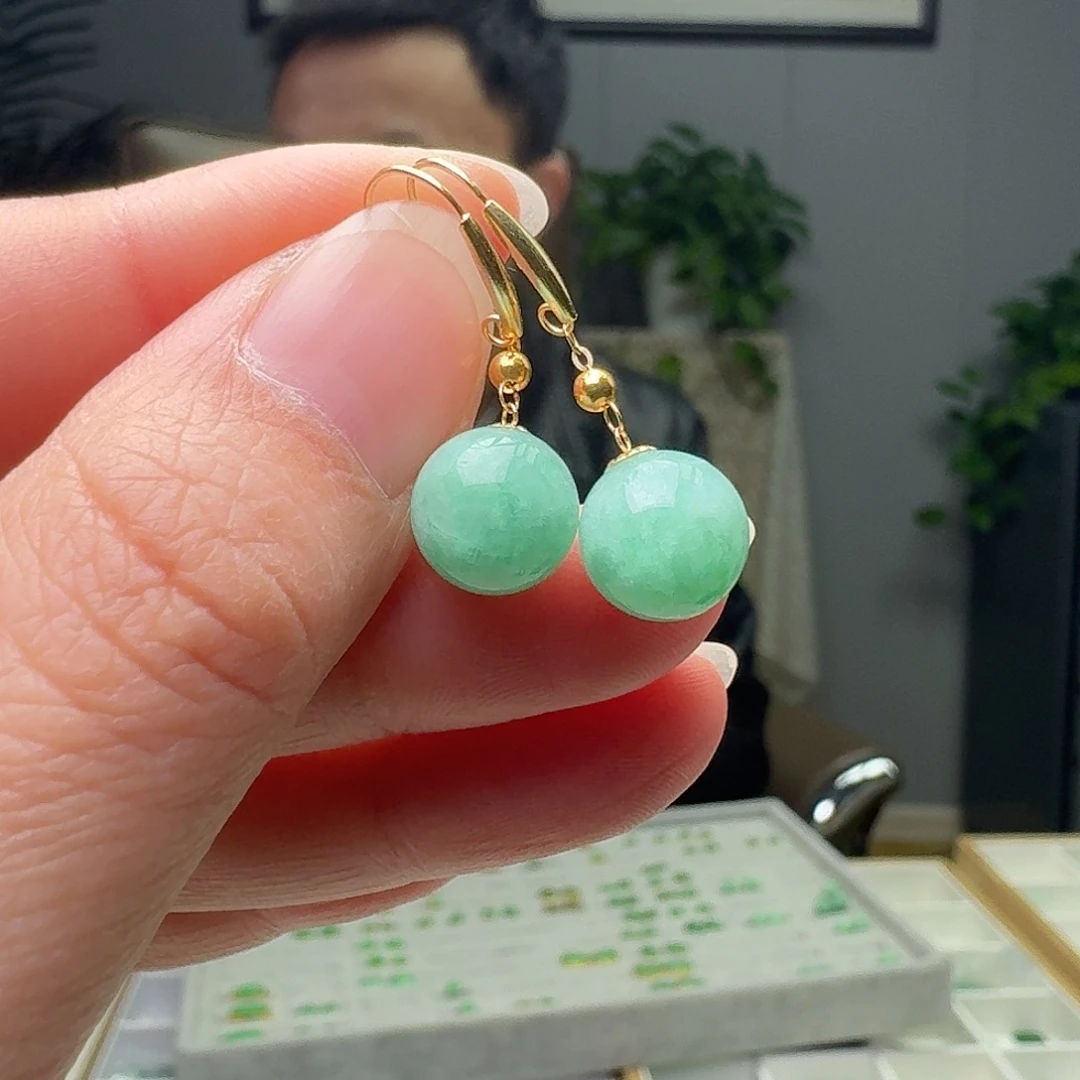 翡翠18K金镶嵌耳饰天然