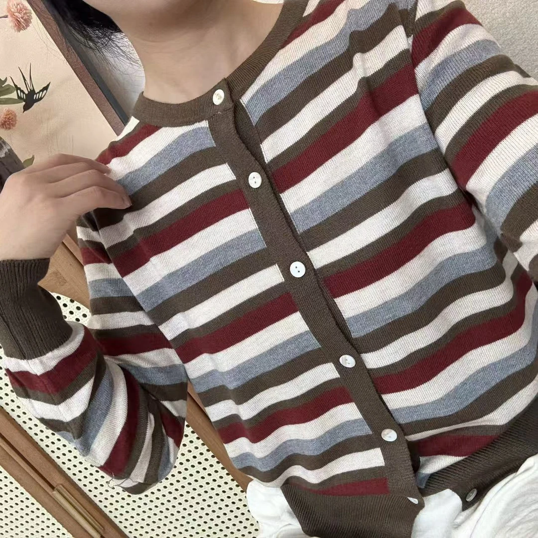 001秋季开衫小衫上衣