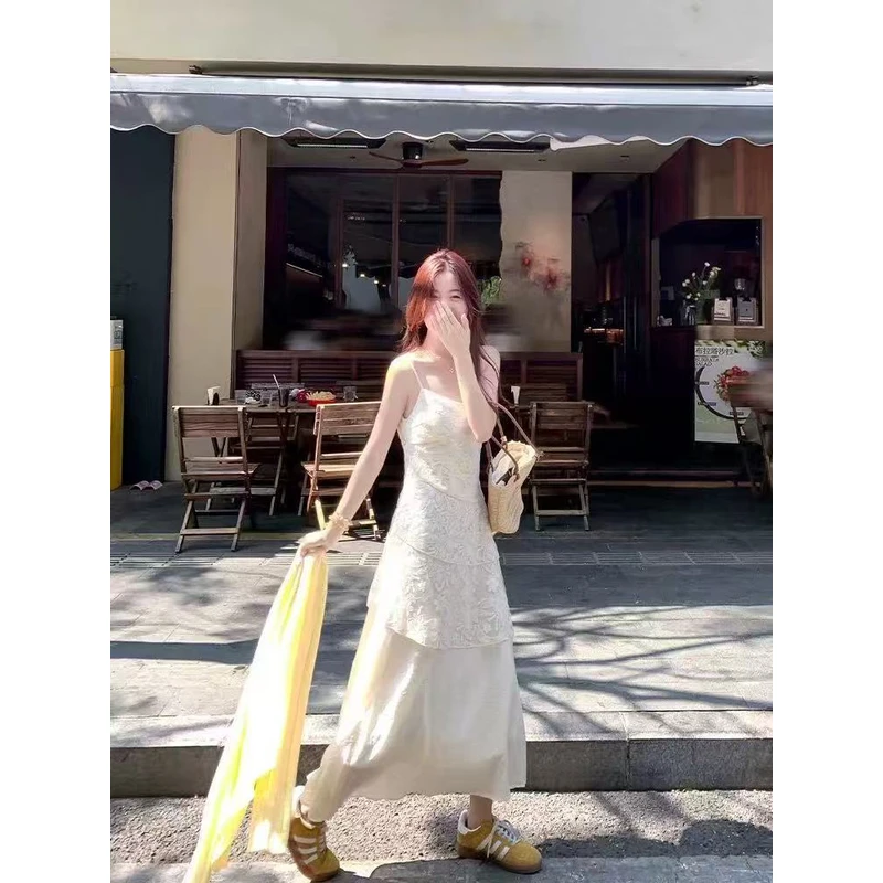 法式温柔风蕾丝v领无袖吊带连衣裙女夏季收腰长裙裙子