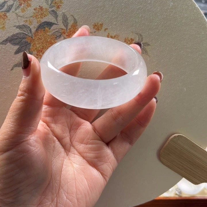 石英质玉未镶嵌手镯51-52福利米汤底不退不换