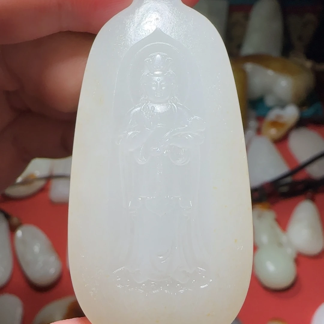 颈饰未镶嵌和田玉