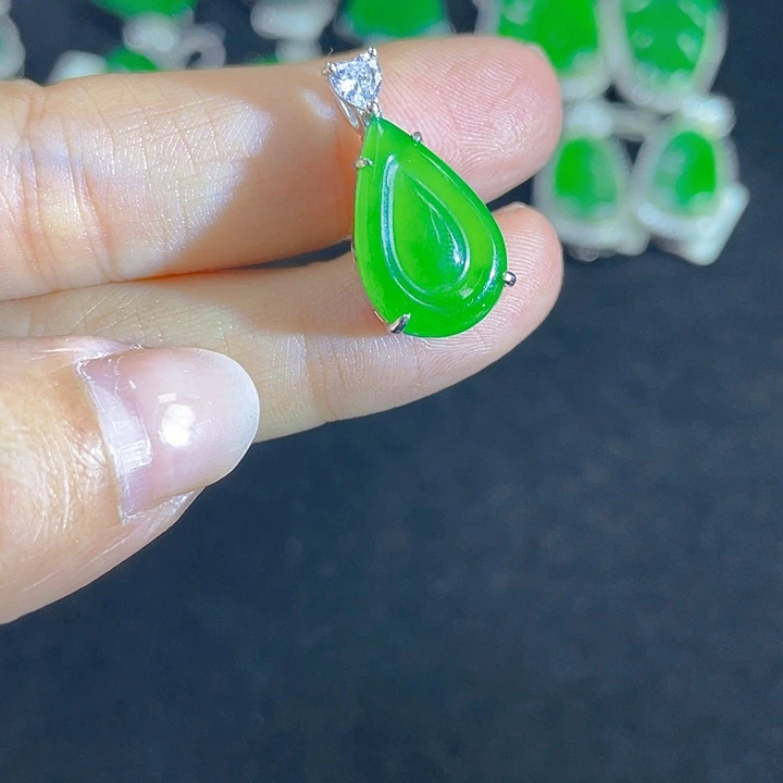 翡翠银S925镶嵌吊坠(不含链)