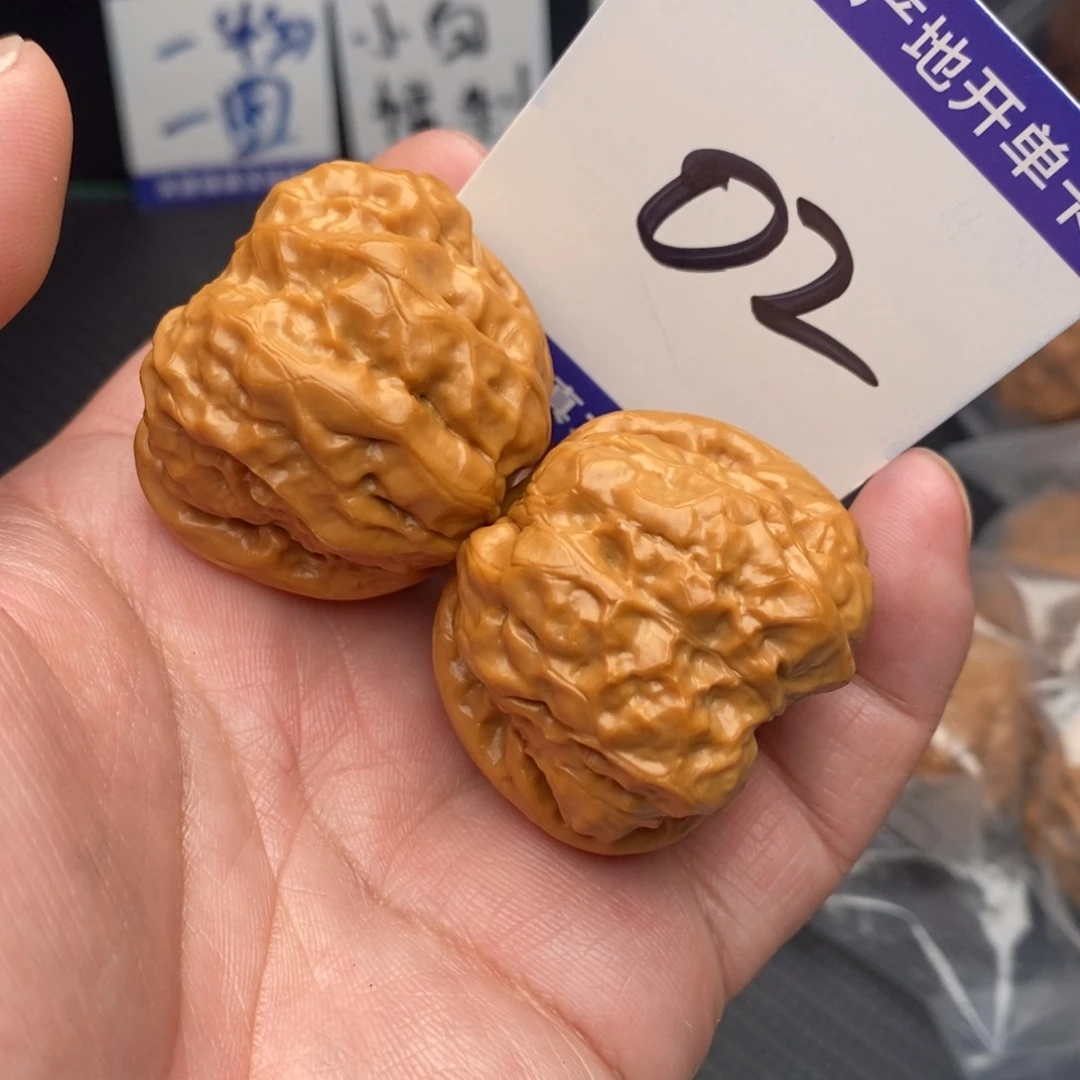 把件桃核蛤蟆37momomoz