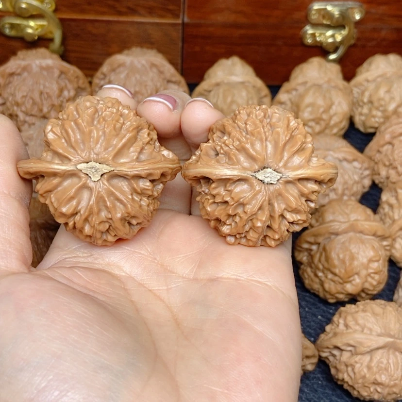 【闪购商品】文玩核桃吊坠?****?宫灯45