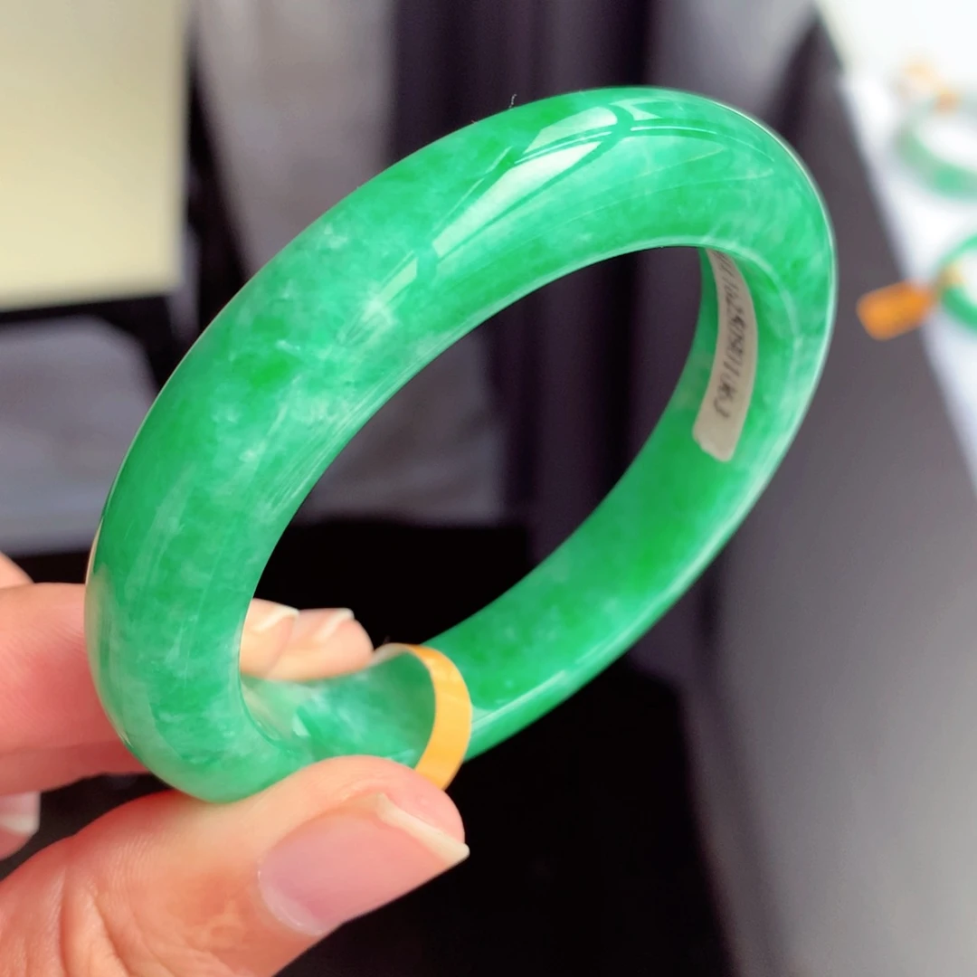 未镶嵌手镯翡翠缅甸翡翠