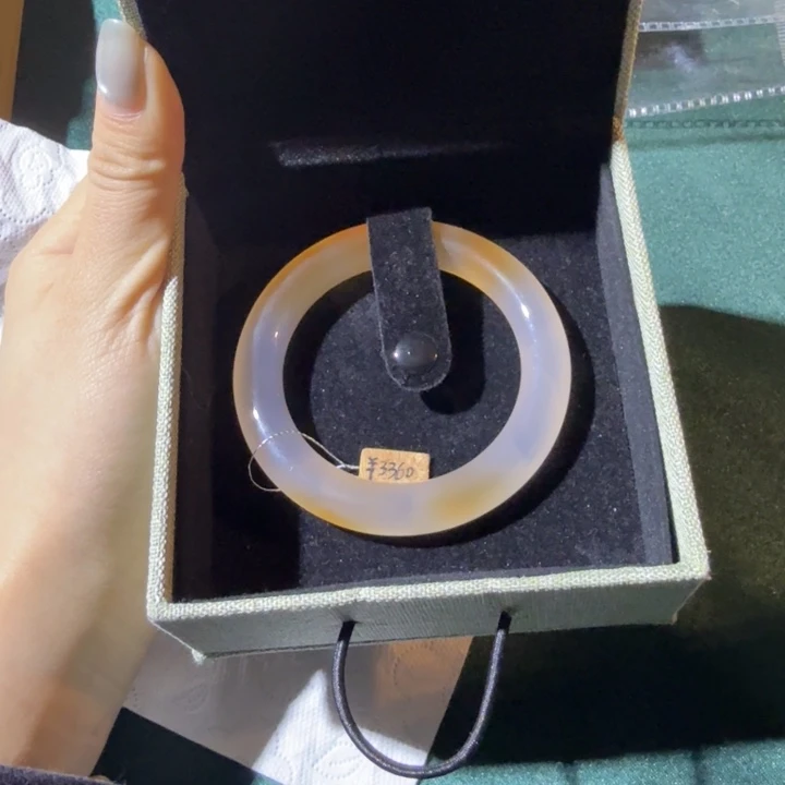 大***咯陶摆件哈哈哈哈哈哈镯子