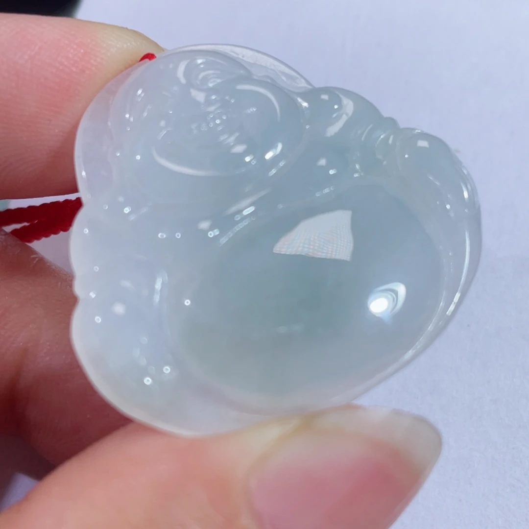 翡翠未镶嵌颈饰佛公