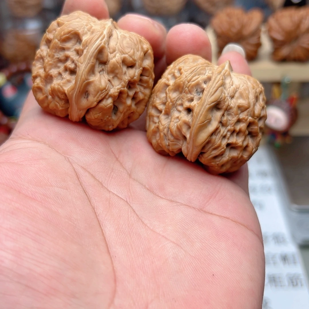 文玩核桃吊坠41尺全品门墩