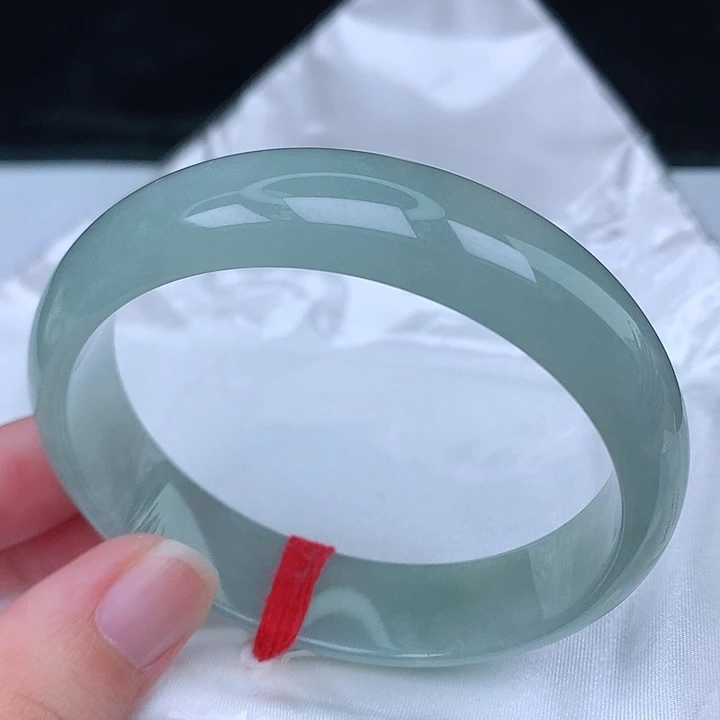 未镶嵌手镯翡翠天然