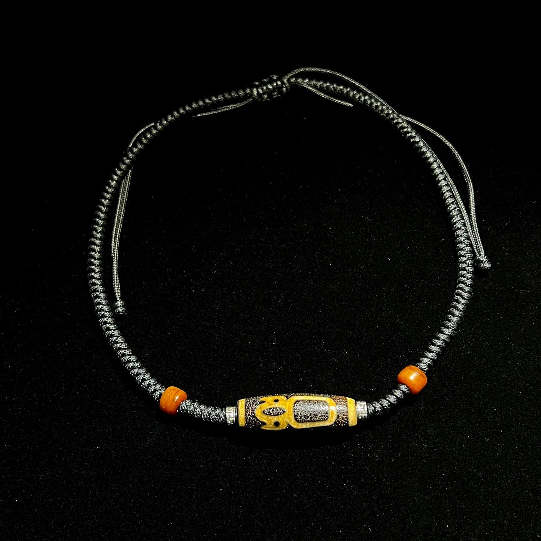 牙黄九眼天珠锁骨链