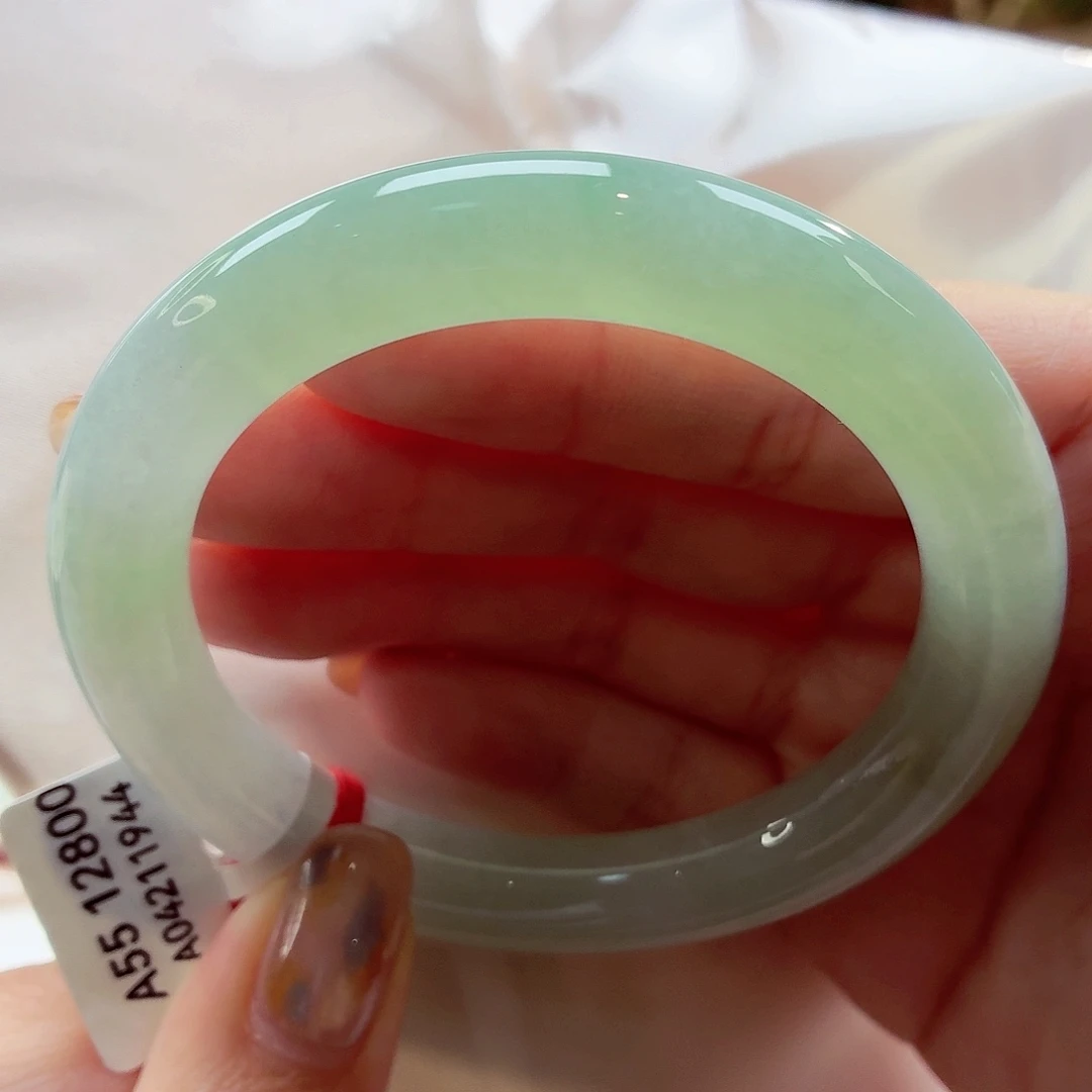 翡翠未镶嵌手镯（圆镯）22（15号）