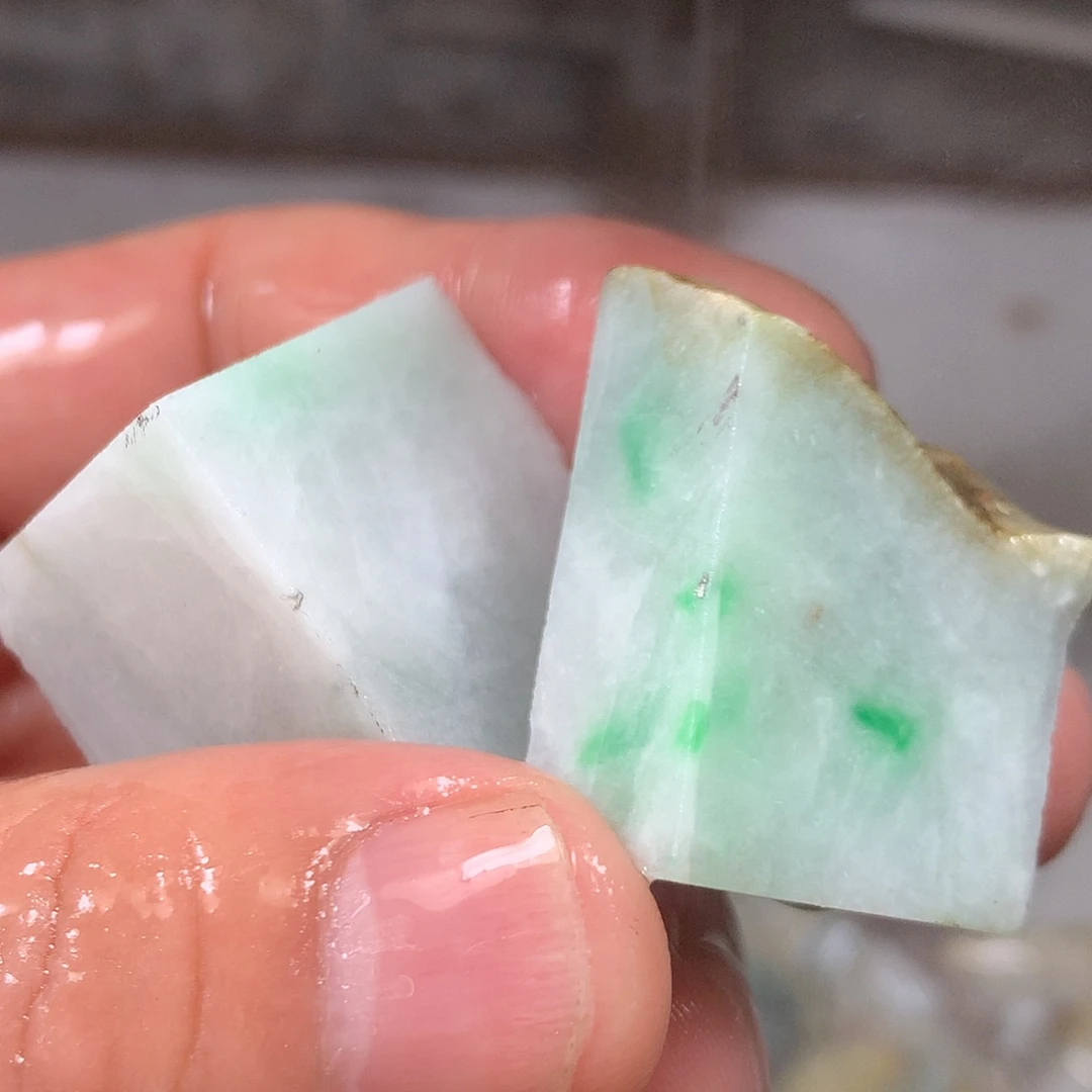 未镶嵌挂件翡翠翡翠原石