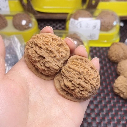 吊坠文玩核桃四座楼