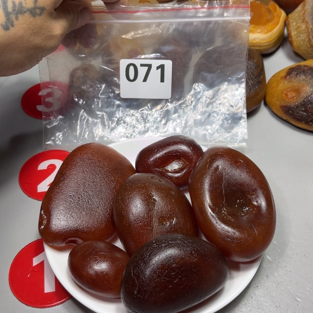 老挝石蔚*马料马料马料