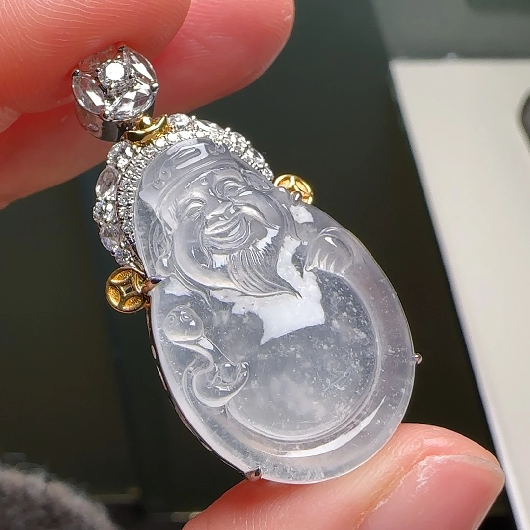 翡翠18K金镶嵌颈饰天然翡翠