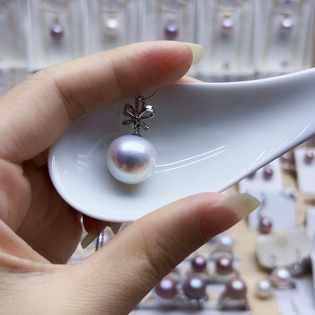 淡水珍珠银S925镶嵌吊坠(赠链)14.4