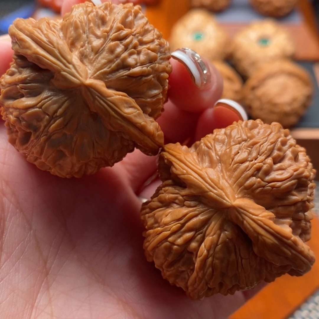 把件文玩核桃42尺白狮子