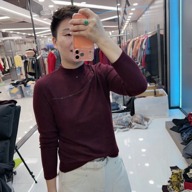 得绒修身半高领超轻便保暖4色上衣5515美丽