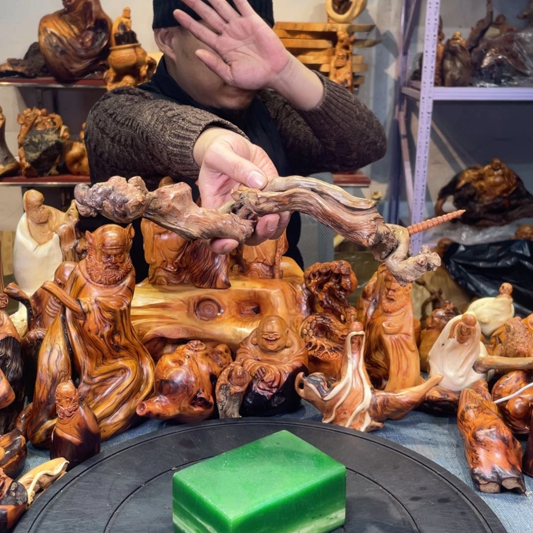 柏木（崖柏）。。。。。。。