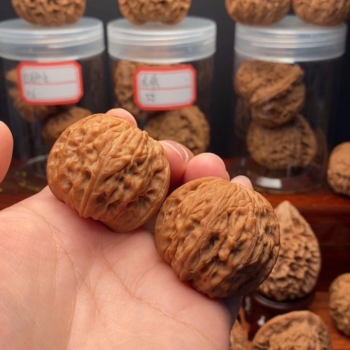 核桃磨盘38文玩核桃